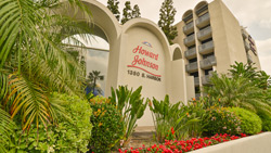 Howard Johnson Anaheim Hotel